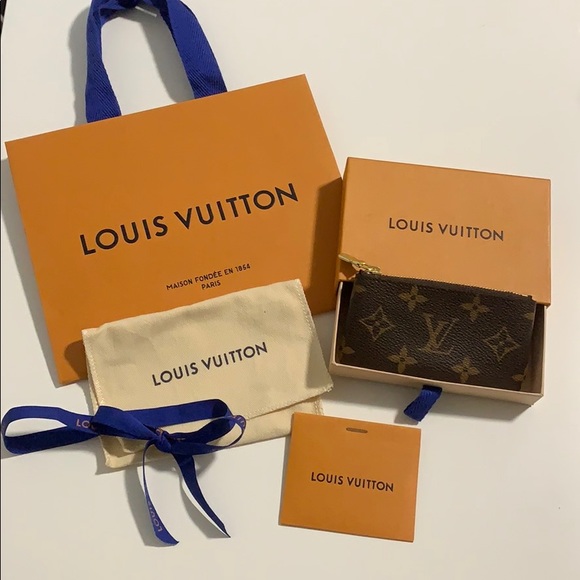 Louis Vuitton Accessories - Louis Vuitton Monogram Key Cles